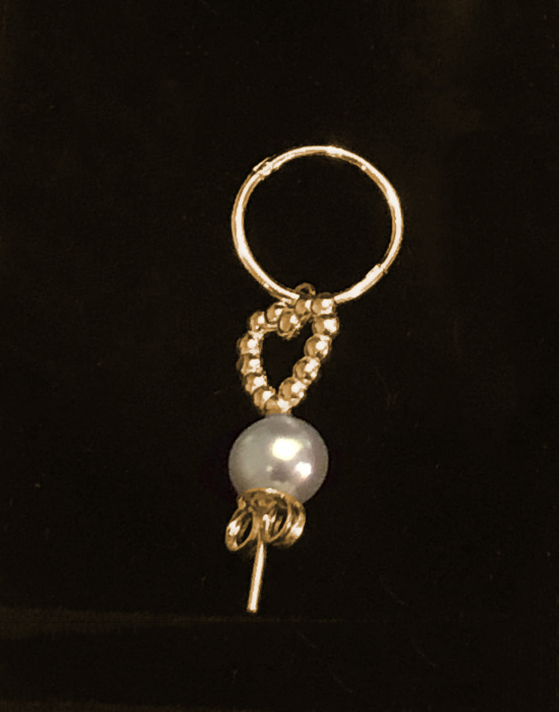 Pearl Heart Earring - Gold