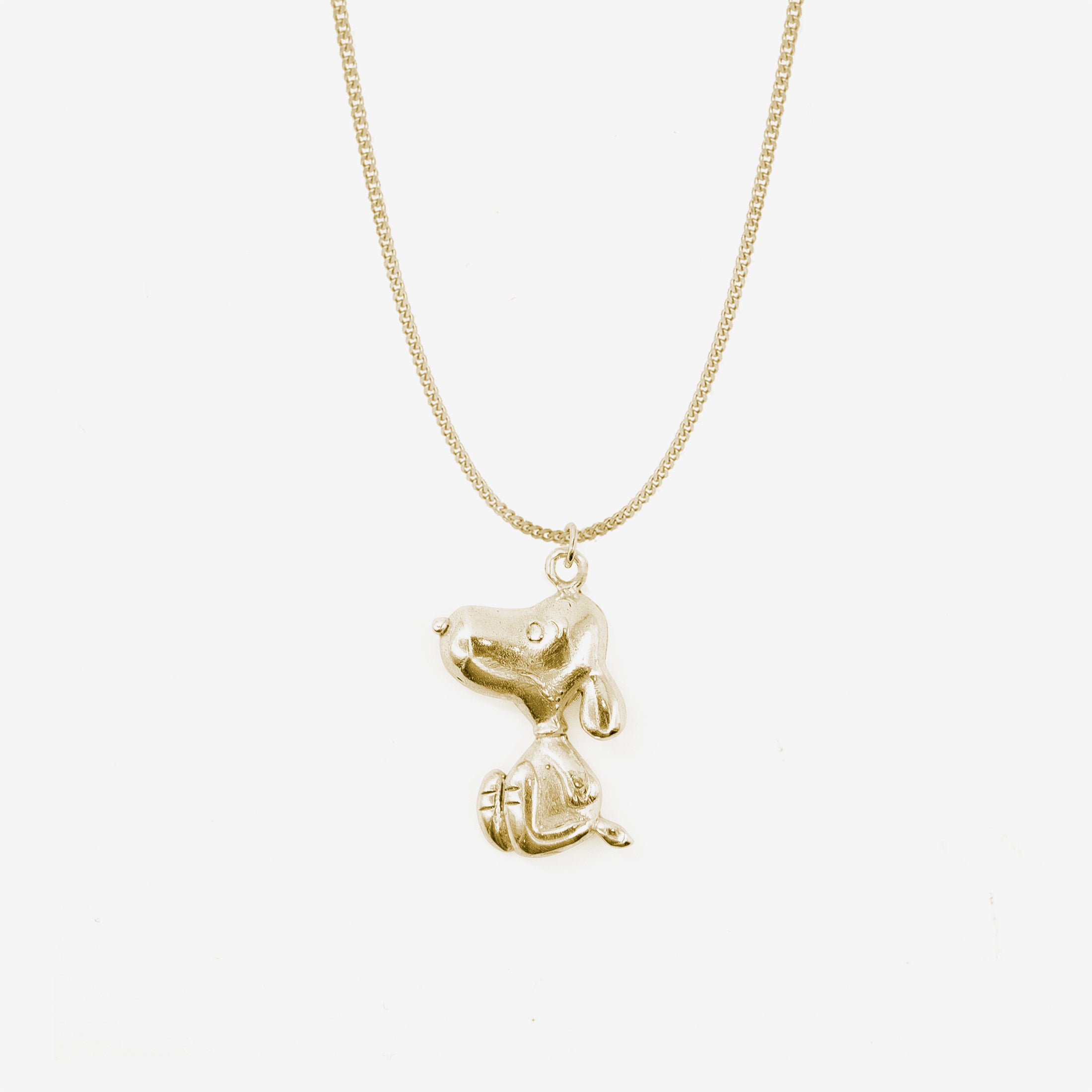 Gold snoopy clearance necklace